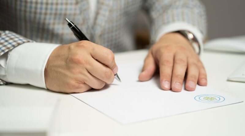 AL VIA IL REGISTRO VOLONTARIO DEI TESTAMENTI OLOGRAFI REALIZZATO DAL CONSIGLIO NAZIONALE DEL NOTARIATO